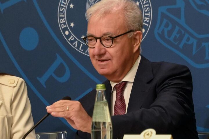 San Francesco: celebrazione dell'ottavo centenario con eventi e valori universali a Assisi