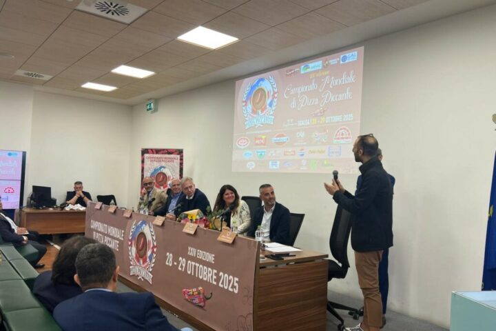 Scalea ospita il ventiquattresimo campionato mondiale di pizza piccante il 28 e 29 ottobre