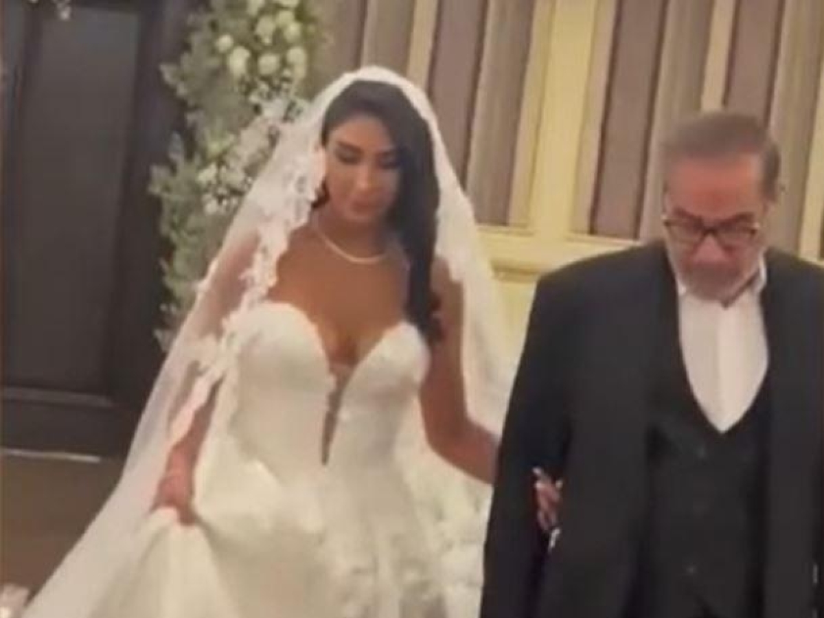 Scandalo in Iran: la figlia di Ali Shamkhani sposa senza hijab nel lusso