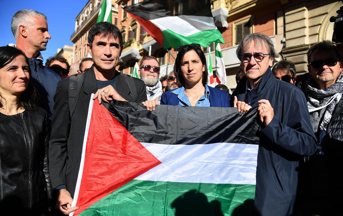 Schlein e Landini, alleanza pacifista in un contesto di incertezze per il Pd