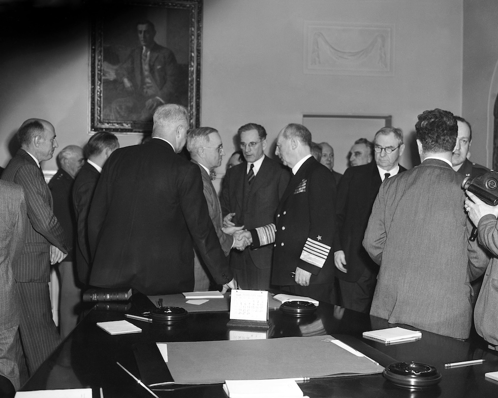 Trump apprende dell'accordo imminente tra Israele e Hamas durante un incontro alla Casa Bianca