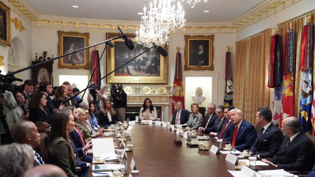 Trump e l'accordo di pace: le 20 ore cruciali e il vertice con i Paesi musulmani all'Onu