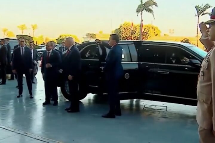 Vertice per la pace in Medio Oriente a Sharm el-Sheikh con la partecipazione di leader mondiali