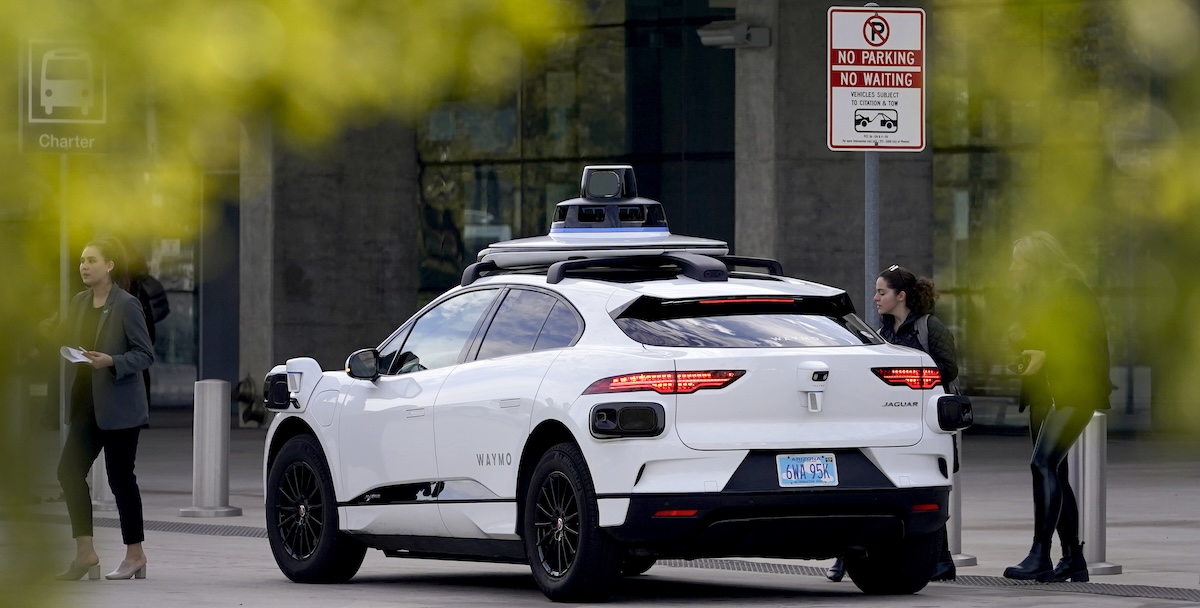 Waymo avvia test di auto a guida autonoma a Londra nelle prossime settimane