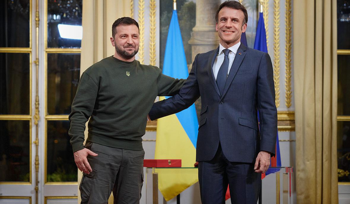 Ucraina e Francia firmano un accordo di cooperazione che rafforza difesa e industria