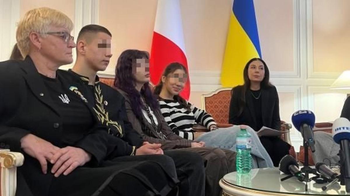 Bambini ucraini raccontano le loro storie a Roma: richiesta al Vaticano per il rimpatrio dei minori rapiti