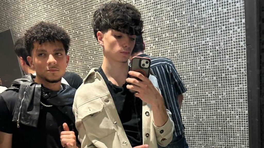 Cinque giovani arrestati per tentato omicidio a Milano: ricostruzione di una violenza brutale