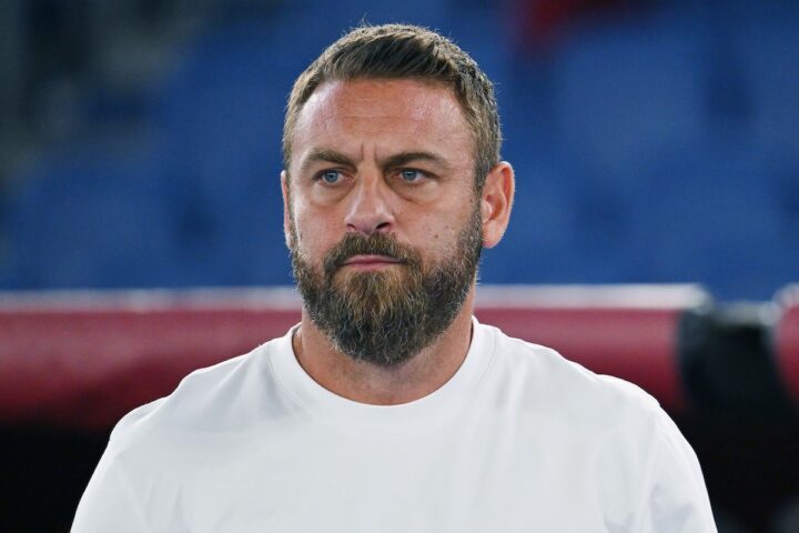 Daniele De Rossi è il nuovo allenatore del Genoa dopo l'esonero di Vieira