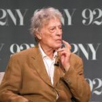 È morto a 88 anni lo sceneggiatore britannico Tom Stoppard, autore di Shakespeare in Love