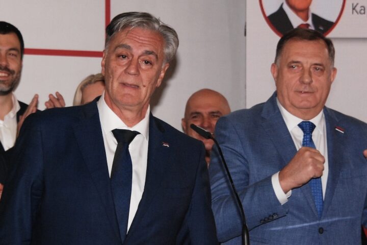 Elezioni in Republika Srpska: Siniša Karan in vantaggio con il 50,89% dei voti scrutinati