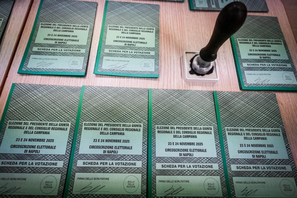 Elezioni regionali in Veneto, Campania e Puglia: urne aperte e candidata la sfida Meloni-Schlein