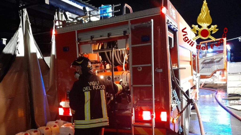 Elicottero privato disperso nel bosco tra Toscana e Marche, attivate ricerche in corso