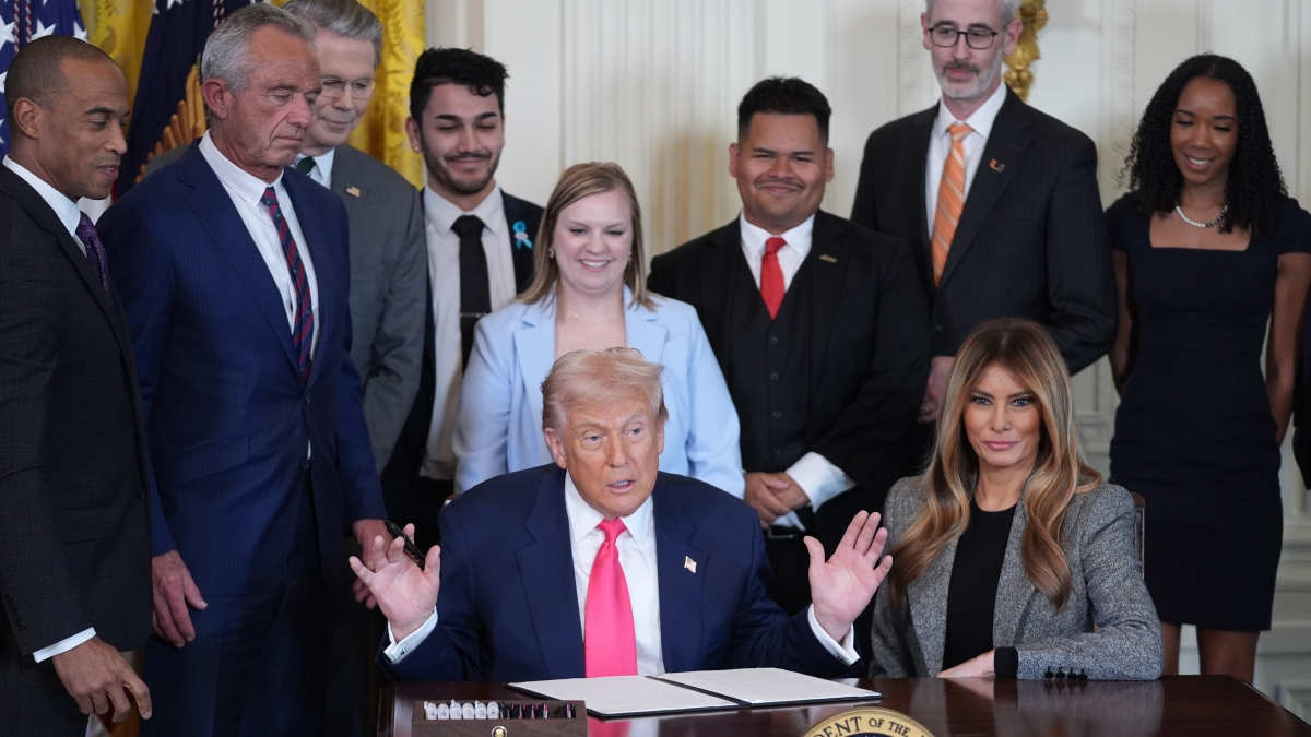 Epstein svelato: email su Trump, insulti e minacce all'ex amico