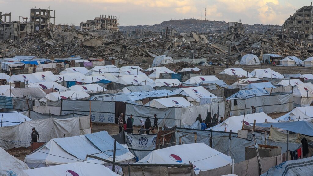 Gaza, Israele lancia nuova operazione antiterrorismo in Cisgiordania e attacchi continuano in Libano