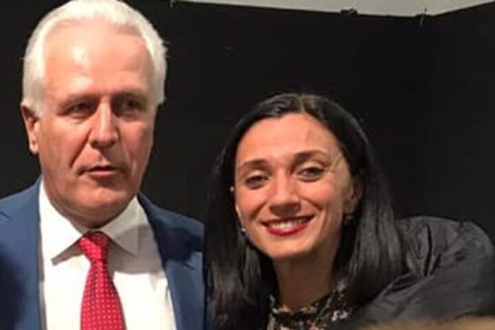 Giani accompagna Manetti in prefettura dopo il ritiro della patente per sorpasso in corsia di accelerazione