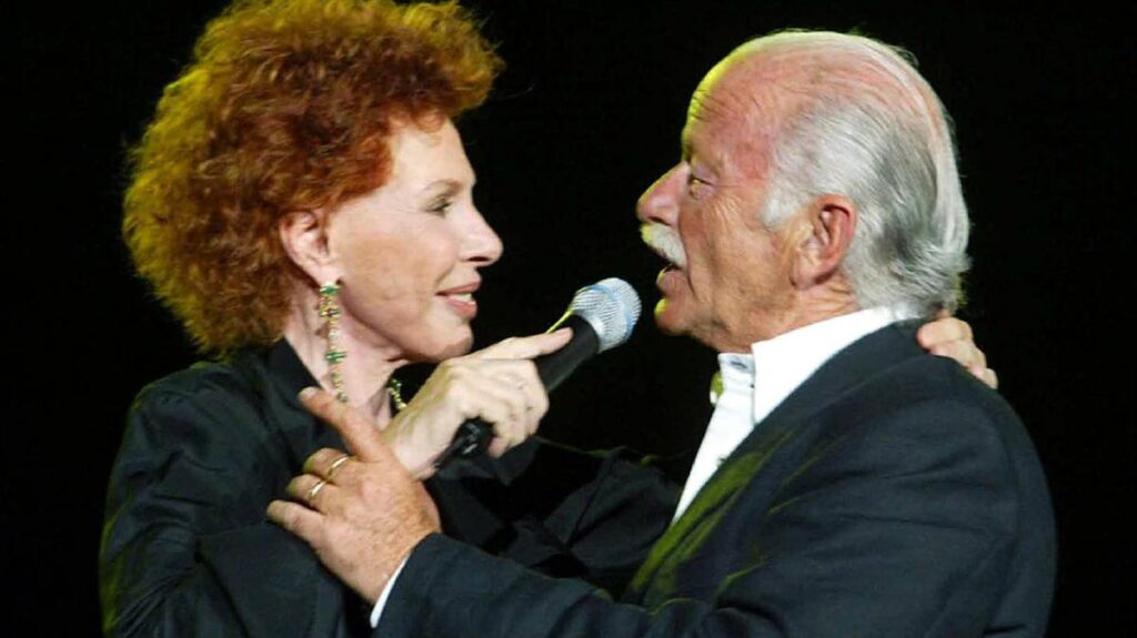 Gli amori intensi di Ornella Vanoni: da Strehler a Paoli, la sua vita privata e artistica