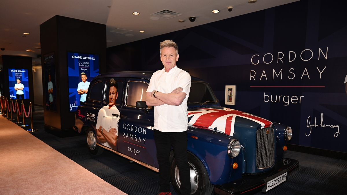 Gordon Ramsay in crisi: perdite da 18 milioni e 200 licenziamenti nel suo impero gastronomico