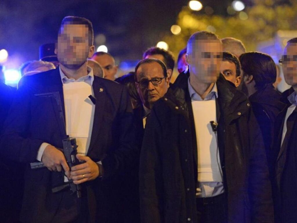 Hollande: «Il terrorismo è stato processato democraticamente, oggi siamo più divisi»