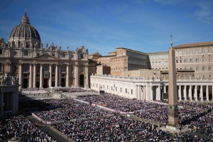 Il bilancio del Vaticano nel 2024 segna un avanzo di 1,6 milioni di euro grazie agli investimenti