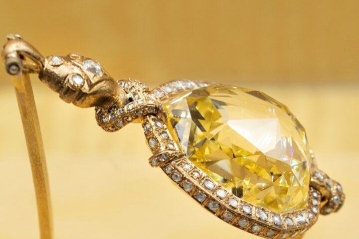 Il fiorentino: la leggenda del diamante giallo degli Asburgo ritrovato in Canada