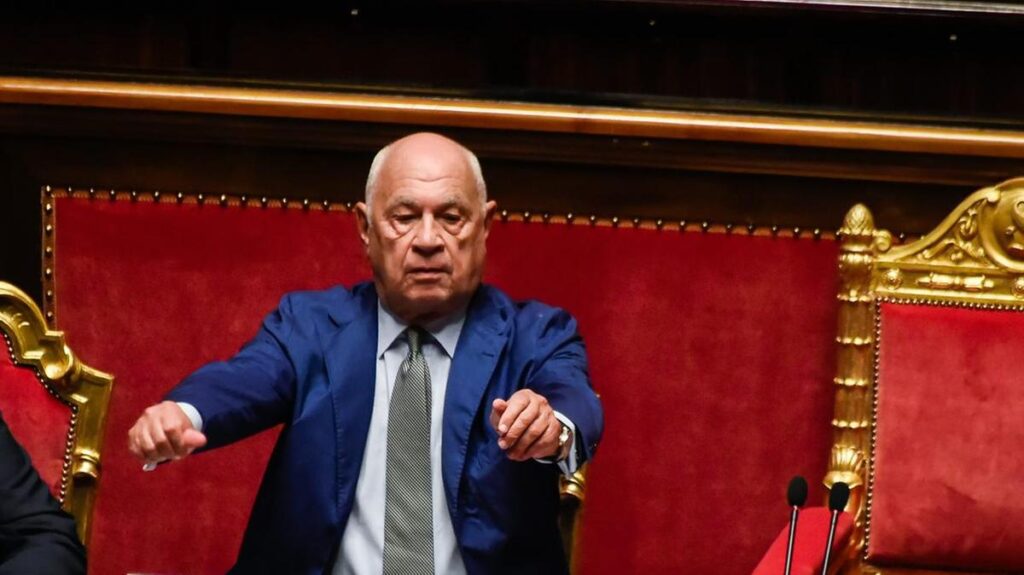 Il governo in crisi: la Lega frena sulla legge per il consenso nel codice penale