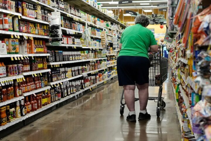 Il governo Trump costretto a utilizzare fondi di emergenza per i sussidi alimentari nonostante lo shutdown