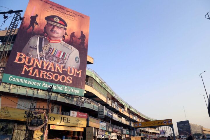 Il maresciallo Asim Munir acquisisce potere illimitato in Pakistan con nuova riforma costituzionale