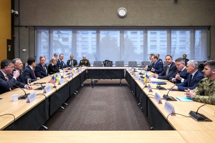 Il nuovo piano di pace per l'Ucraina in 19 punti: progressi nei colloqui di Ginevra e ruolo di Kushner