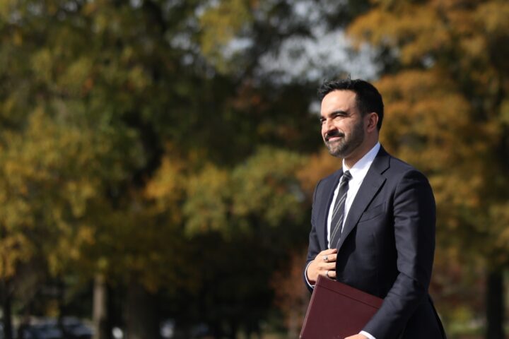 Il nuovo sindaco di New York Zohran Mamdani forma un team di transizione composto solo da donne