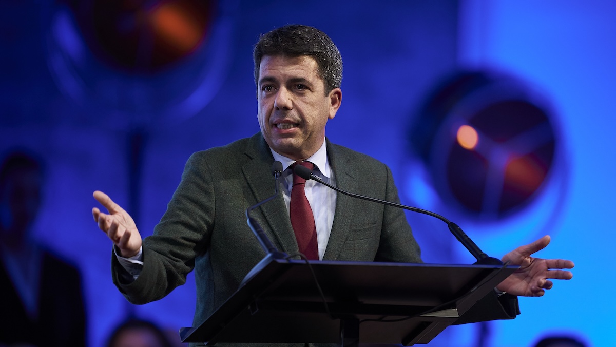 Il presidente della Comunità Valenciana si dimette dopo le critiche sulla gestione delle alluvioni del 2024