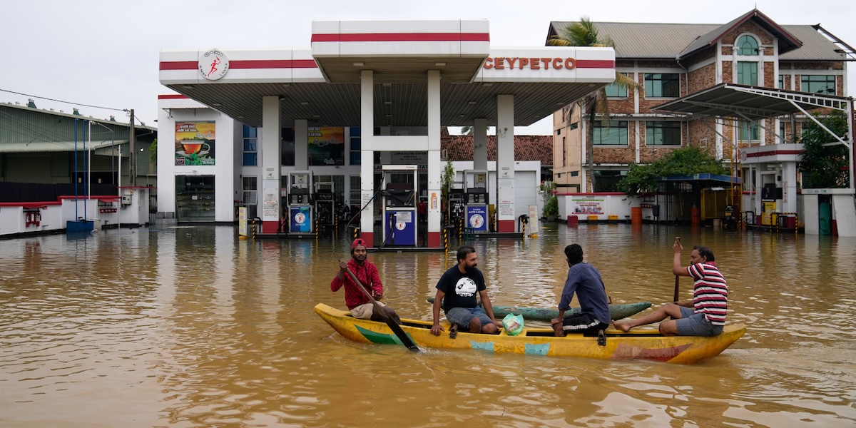 In Sri Lanka 123 morti e 130 dispersi a causa delle alluvioni da ciclone Ditwah