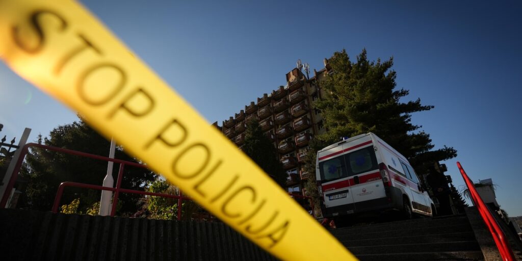 Incendio in un casa di riposo a Tuzla: undici morti e trenta feriti