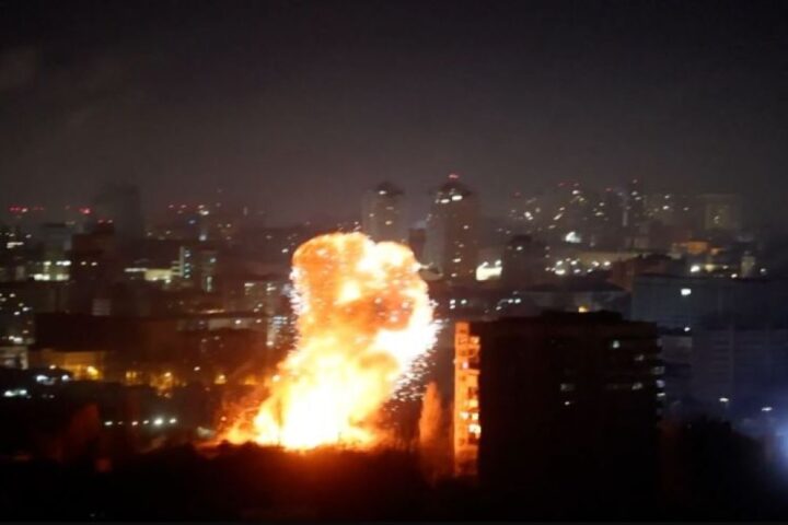 Kiev sotto attacco massiccio della Russia con missili e droni