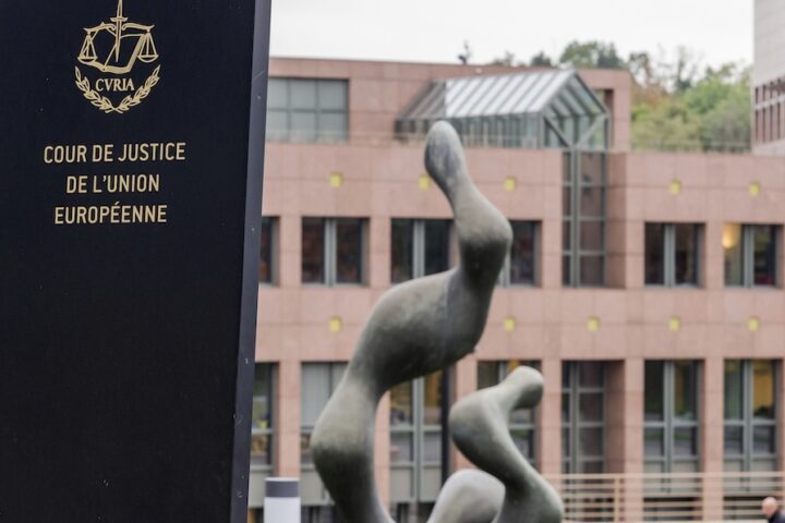 La Corte di Giustizia dell'Unione Europea stabilisce il riconoscimento dei matrimoni tra persone dello stesso sesso nell'UE