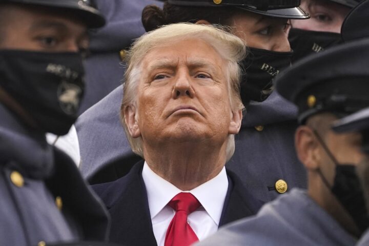 La Georgia archivia le accuse contro Donald Trump per il tentativo di sovvertire le elezioni del 2020