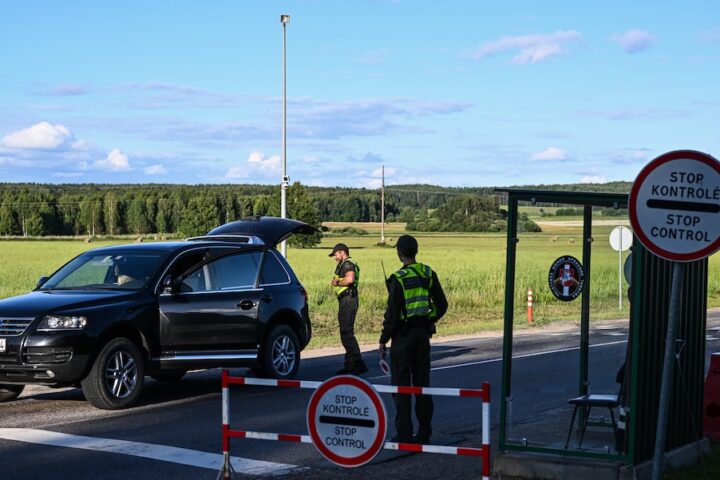 La Lituania riaprirà il confine con la Bielorussia il 20 novembre dopo chiusura per palloni aerostatici