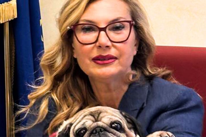 La senatrice Michaela Biancofiore: «Ho perso 17 chili con Mounjaro, ma ora ho problemi alla vista»