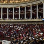 L'Assemblea Nazionale francese voterà sulla sospensione della riforma delle pensioni fino alle elezioni del 2027