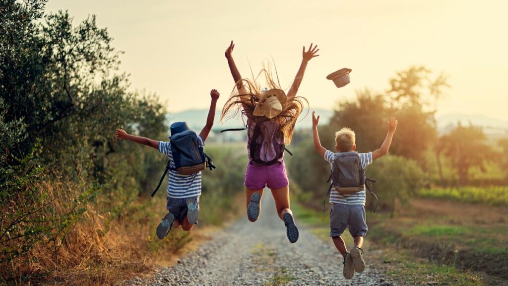 L’espansione degli ecovillaggi in Italia: la mappa del neoruralismo e le sue sfide