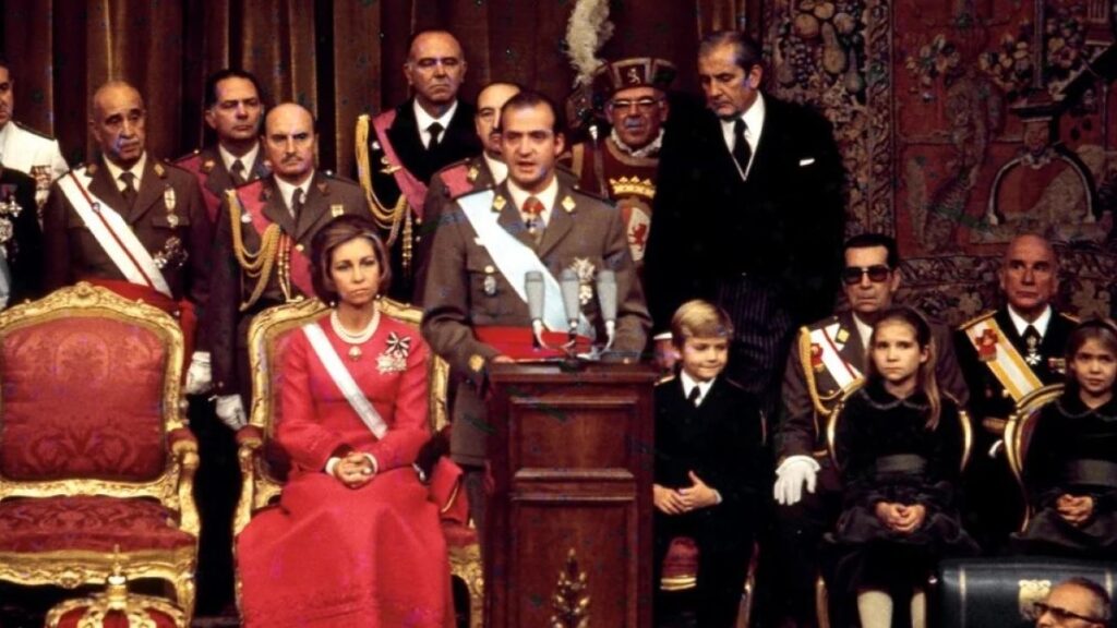 Madrid celebra 50 anni di democrazia senza la presenza di re Juan Carlos