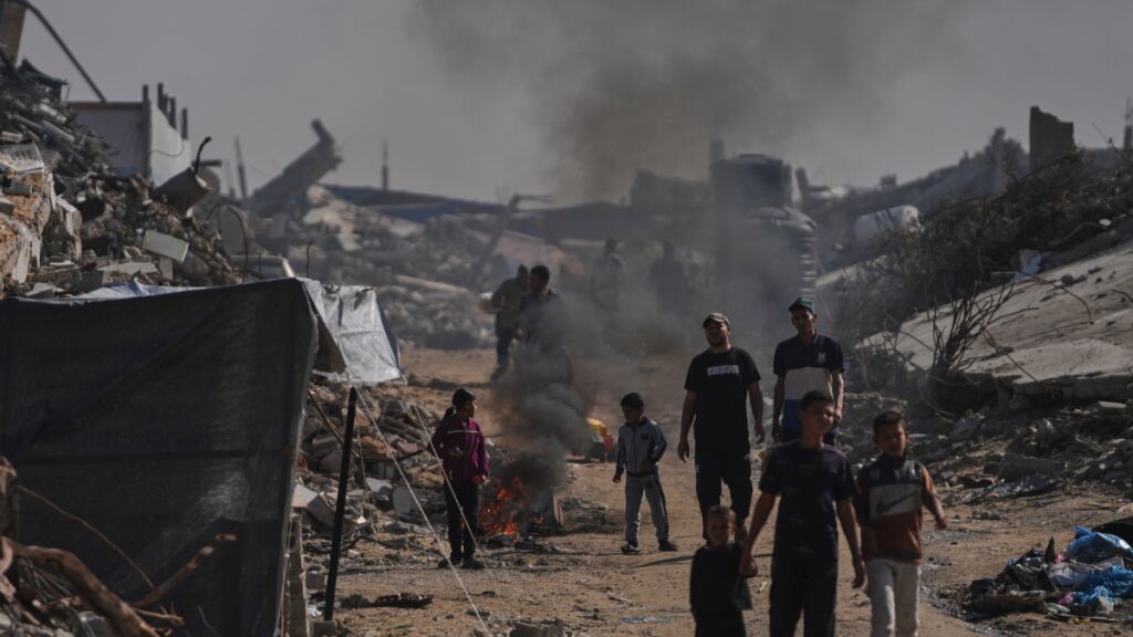 Mamdani accusa gli Stati Uniti di genocidio a Gaza, Trump sottolinea la ricerca della pace