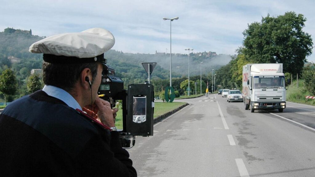 Mappatura autovelox completata: multe nulle per quelli non segnalati, avverte il ministro Salvini