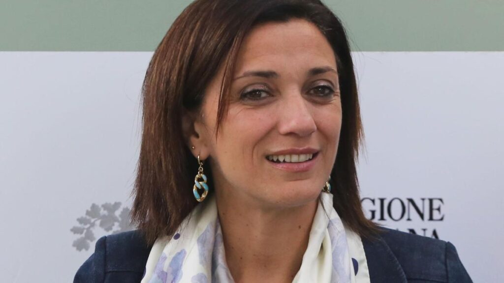 Patente ritirata a Cristina Manetti, capo di gabinetto di Giani, per violazione del codice della strada