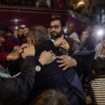 Raid aereo israeliano a Gaza City: riportati 13 feriti, uno in condizioni critiche