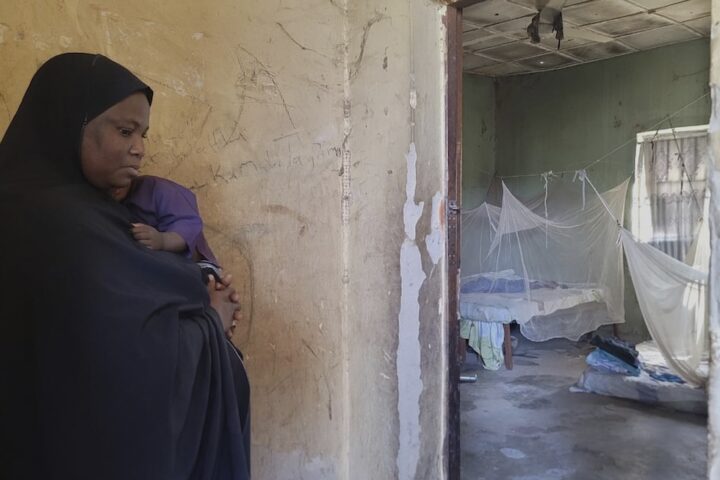 Rapimento di massa in Nigeria: oltre 300 scolari e 12 insegnanti sequestrati a Papiri