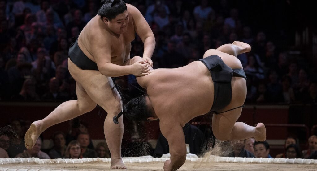 Sanae Takaichi potrebbe infrangere la tradizione secolare del sumo giapponese