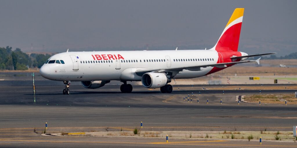 Sei compagnie aeree sospendono voli da e per il Venezuela a causa di avvertimenti Usa