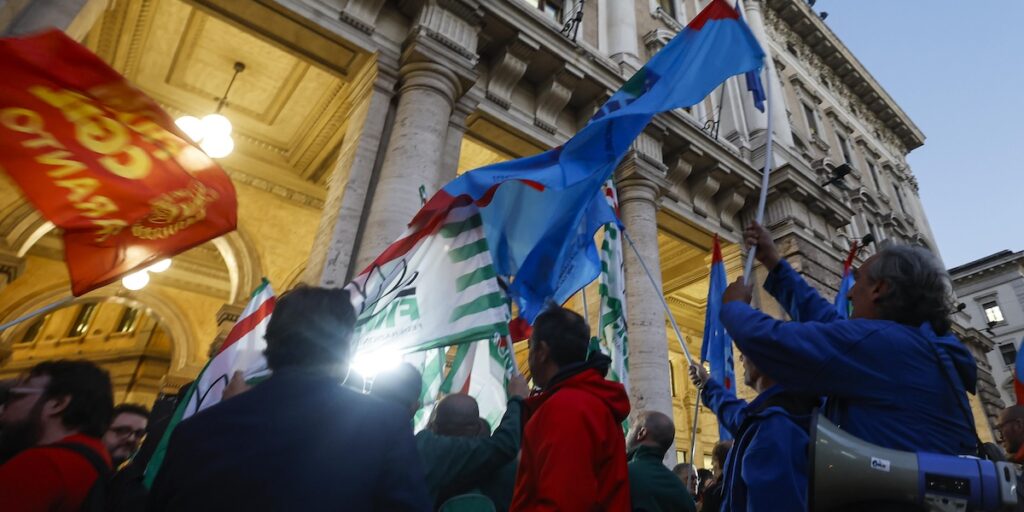 Seimila dipendenti dell'ex ILVA di Taranto in cassa integrazione da gennaio