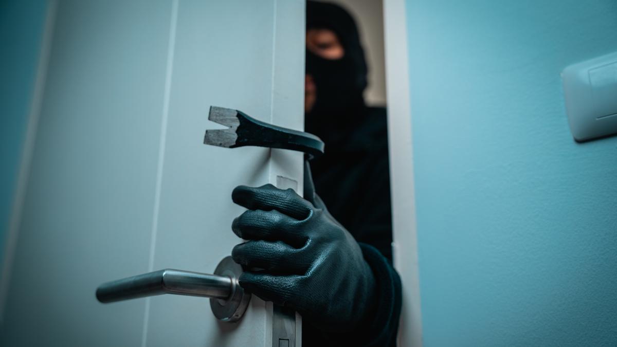 Sicurezza in Italia: il 75% degli italiani vive nel terrore tra violenze e incertezze economiche