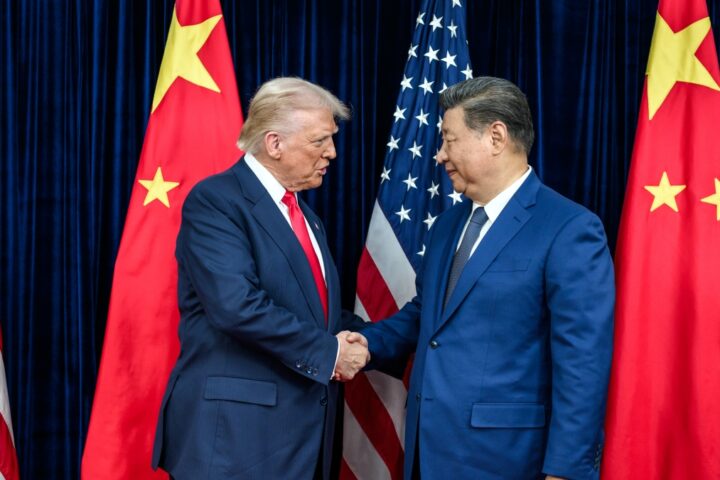 Telefonata tra Xi e Trump: Pechino esprime sostegno agli sforzi per la pace in Ucraina